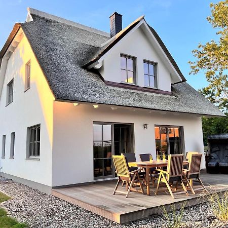 Villa Ferienhaus Svantovit - exklusives Ferienhaus mit Sauna, Whirlpool und Kamin Putgarten Exterior foto